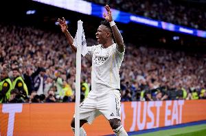 马卡:维尼修斯恢复最佳状态,皇马教练组推翻他跑动不积极的说法