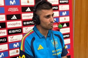 曼城跟队谈罗德里示好皇马:罕见多次接受西媒采访,时机值得玩味