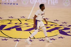 雷迪克:蒂耶罗赛后第二天的感觉不太好 我们谨慎考虑让他休战