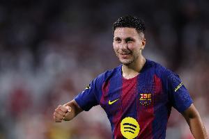 每体:巴萨对巴德吉不满感到不解,他该知道自己必须与亚马尔竞争