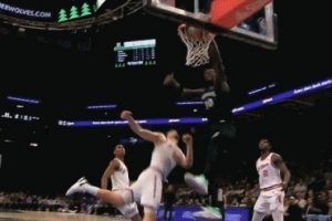 申京你是真狼狈!海兰德击地妙传 兰德尔飞身单臂战斧2+1!