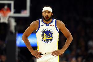 追梦谈穆迪受伤:我们一直在说地板是湿的 都以为他只是滑倒了