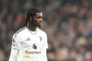 记者:曼联小将海文从U20征调参加英格兰成年队的训练,协助备战