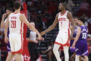 比尔·西蒙斯：火箭球员肢体语言糟透了 看起来完全不像一个整体