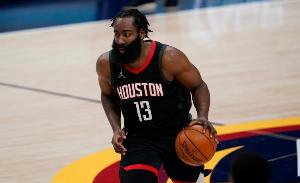 小托马斯:没有以前的哈登就没现在的东契奇 77是巅峰火箭登复刻