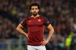 米体:沙特局势紧张、美国离家太远,罗马是萨拉赫考虑的去向之一