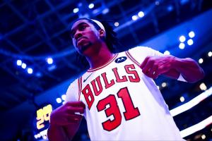 2022年5号秀命途多舛！公牛官方：艾维&杰伦·史密斯因伤赛季报销