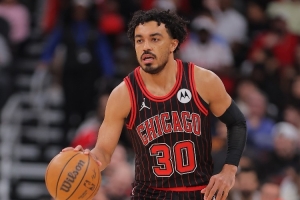 全面输出!特雷·琼斯12投8中&罚球4中4 得到21分7板9助1断1帽