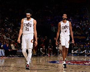 阿特金森：双塔在场时我们防守非常出色 进攻磨合好将很难被阻挡