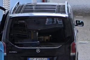 记者：19岁前锋安德烈·科斯蒂奇接受米兰的体检