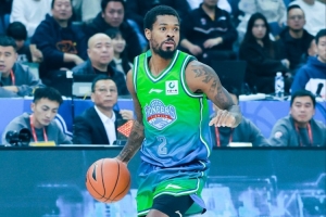 杀红了眼!哈姆雷特半场15投10中&三分3中2 狂砍28分3篮板3助攻