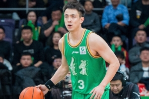 沈阳日报:近三战拼劲十足 辽篮冲刺CBA常规赛前八
