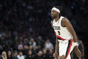 表现不佳!格兰特6投2中&三分3中1得5分2断 正负值-25全场最低