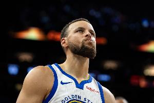 A·史密斯侄子:库里是GOAT 他看起来就像快递员 想不到能打NBA