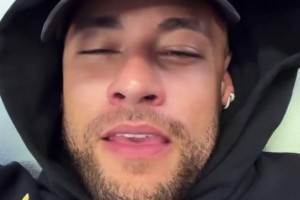 内马尔社媒回击批评：我做什么选择都是错的，让所有人满意太难了