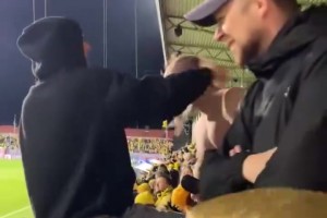 欧冠五连胜！博德闪耀球迷比赛现场理发！