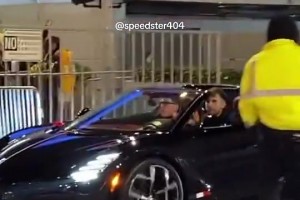 东契奇开的这辆敞篷布加迪也太帅了吧！这一辆的多少钱啊