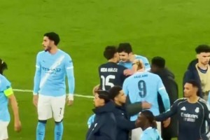 实拍：胡桑诺夫与居莱尔见面他们用哪种语言交流……