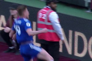 一步一个脚印！哈维巴恩斯精彩时刻混剪！