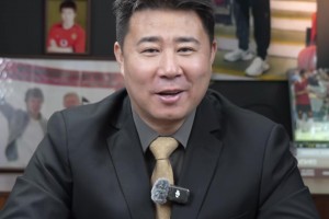 鼓浪屿当锋，郑成功当教练！董方卓解说的这套梦之队阵型太离谱了